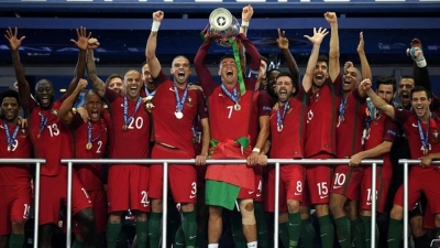 Euro 2024: Hồi ức về những kỳ giải vô địch châu  u đáng nhớ nhất